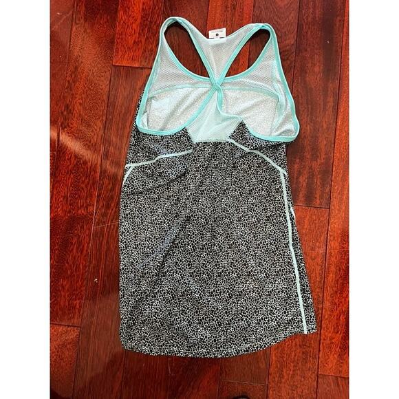 Nike Dri Fit tank top size small light blue with gray pattern - Picture 4 of 4